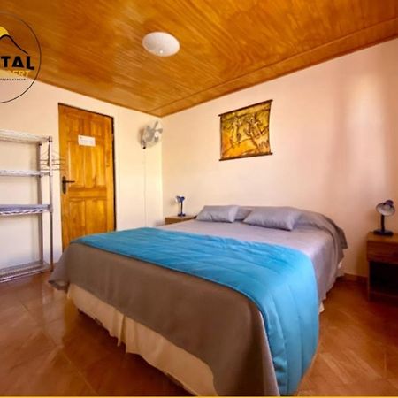 Отель Hostal Desert Сан-Педро-де-Атакама Экстерьер фото